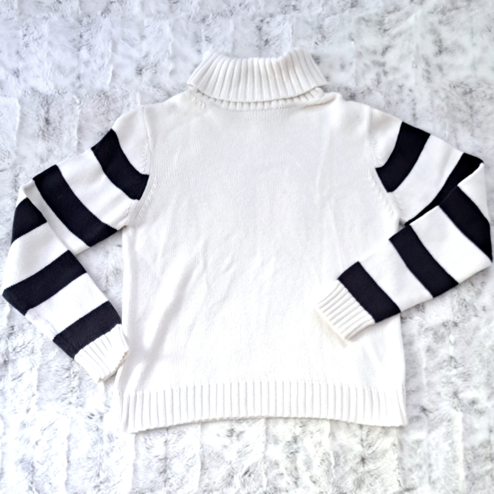 Liz Claiborne cream and navy Stripe turtleneck Classic Preppy sweater.  Size L.